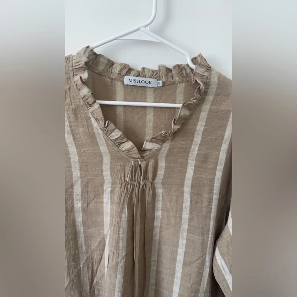 Misslook XLG long sleeve tan/white stripe cotton ruffle neck, and waist line - Picture 2 of 4